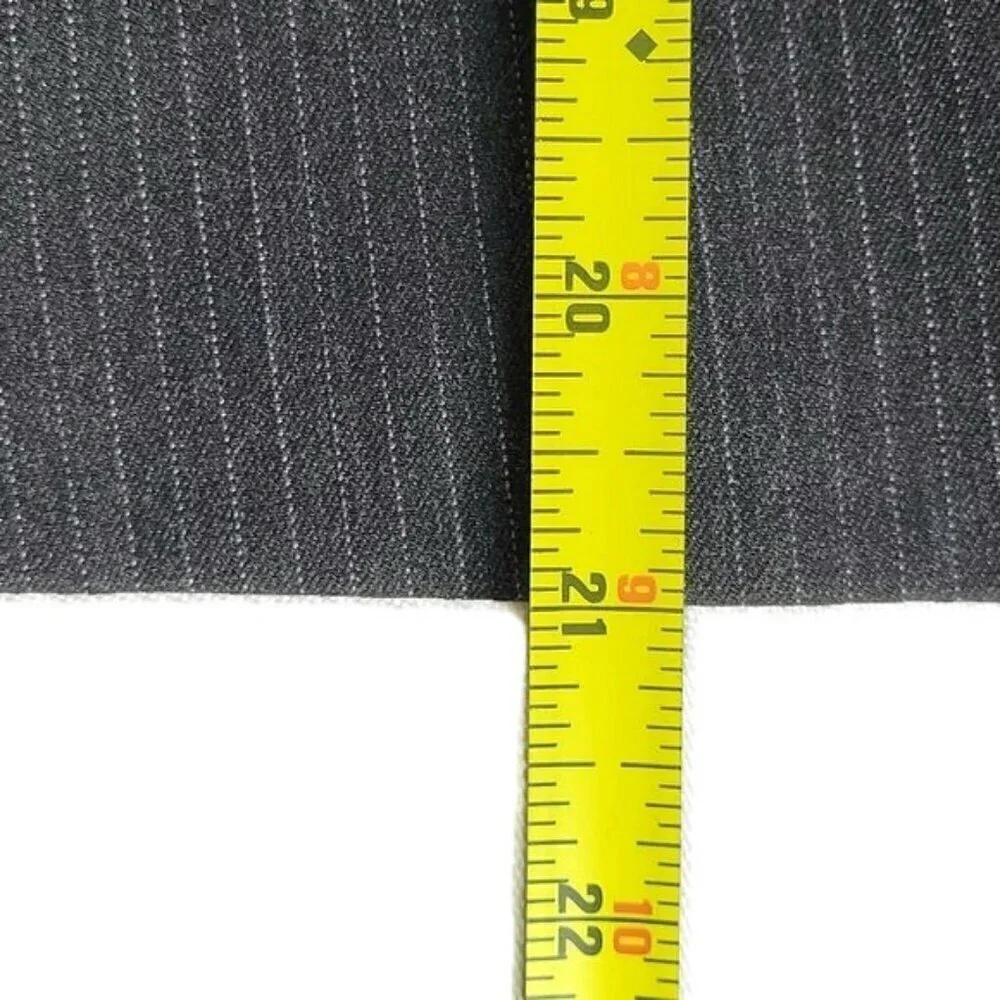 Tahari ASL Blazer Size 14P Black Gray Pinstripe Peplum 2 Button Notch Collar